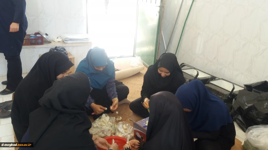 مقدمات برنامه آشپزی توسط دانشجویان