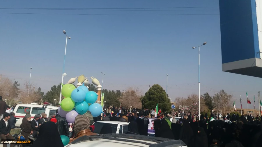 شرکت دانشجویان در مراسم راهپیمایی 22 بهمن
