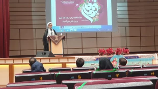 برگزاری مراسم تجلیل از بانوان شاغل دردانشگاه فنی و حرفه ای استان یزد ومراکز تابعه 4