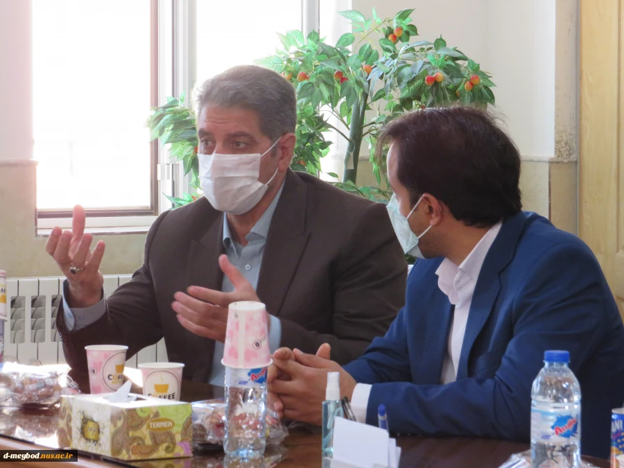 بازدید دکتر زمانی معاونت اداری مالی دانشگاه فنی ودکتر ضرغامی مدیر کل حقوقی دانشگاه از آموزشکده فنی دختران میبد 3