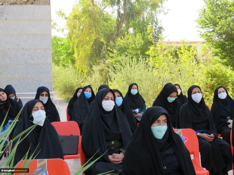 برگزاری مراسمی با حضور خادمیاران حرم علی بن موسی الرضا در آموزشکده فنی دختران میبد 4