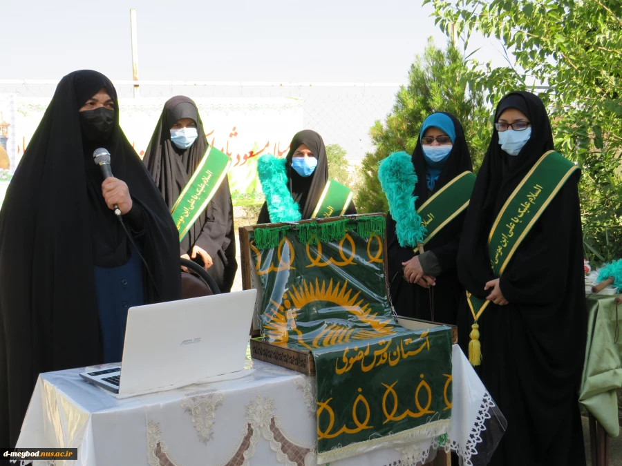 برگزاری مراسمی با حضور خادمیاران حرم علی بن موسی الرضا در آموزشکده فنی دختران میبد 8