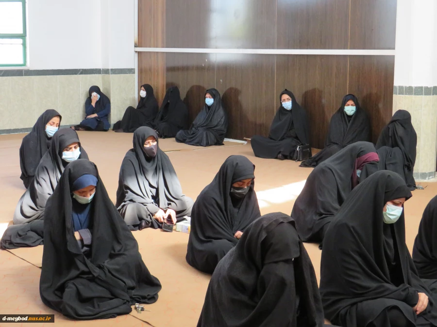 برگزاری مراسم سوگواری به مناسبت رحلت نبی اکرم (ص) شهادت امام حسن مجتبی (ع) وامام رضا(ع) در آموزشکده فنی دختران مییبد 5