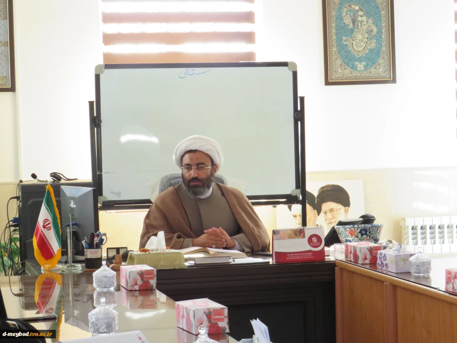 برگزاری اولین جلسه از سلسله جلسات اخلاق کارمندی در آموزشکده فنی دختران میبد 3