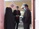 بازدید سرزده دکتر عندلیب رئیس دانشگاه فنی استان از آموزشکده فنی دختران میبد 8
