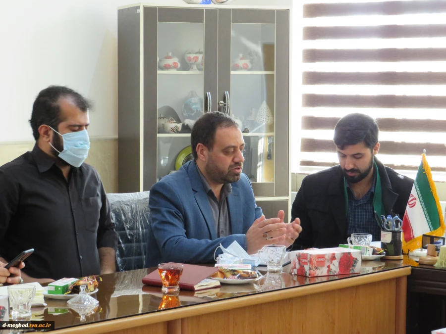 بازدید رئیس بسیج ناحیه استان به همراه معاونین از بسیج پایگاه رقیه آموزشکده فنی دختران میبد 6