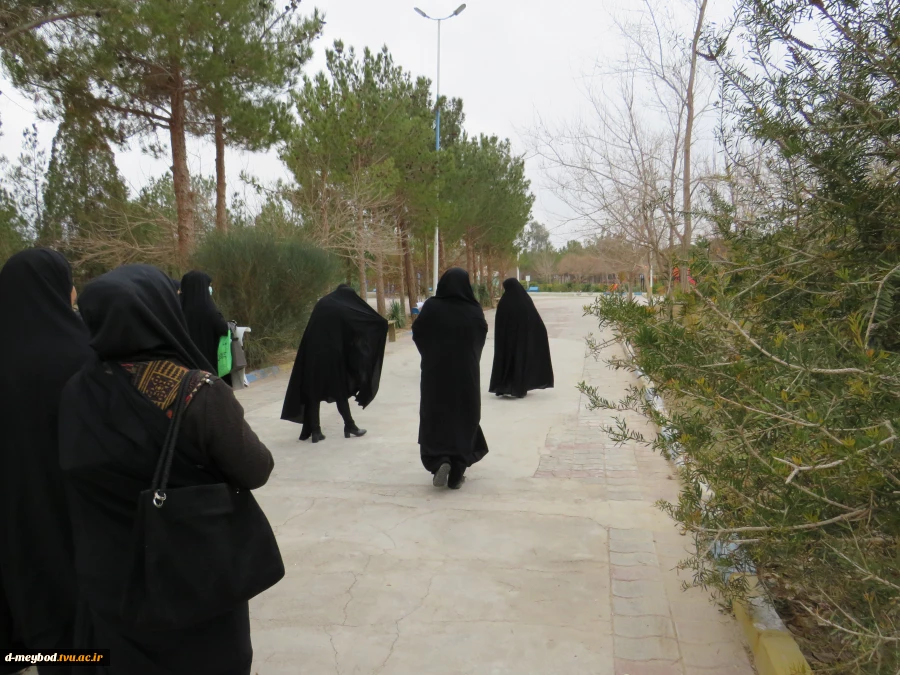 حضور کارکنان دانشجویان آموزشکده فنی دختران میبد به مناسبت دومین سالگرد سردار دلها حاج قاسم سلیمانی 6