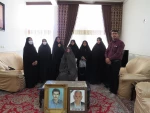 دیدار سرپرست وکارکنان آموزشکده فنی دختران میبدبا خانواده شهید حمید بحری 4