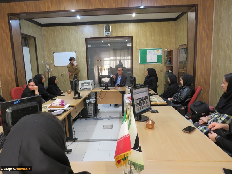 بازدید دانشجویان آموزشکده فنی دختران میبداز خبرگزاری ایرنا یزد 6