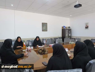 برگزاری کمیته عفاف وحجاب در راستای ترویج فرهنگ عفاف وحجاب در آموزشکده فنی دختران میبد 4