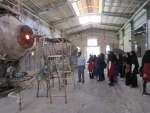 بازدید دانشجویان رشته سرامیک از کارخانه لعاب اردکان 7