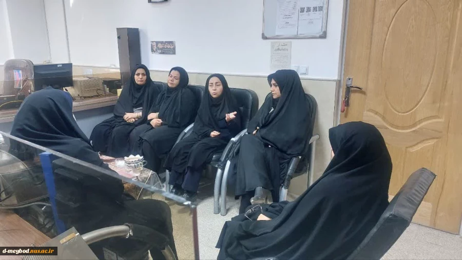 برگزاری جلسه واحد دانشجویی با سرپرستان خوابگاه شقایق واحد دختران میبد 3