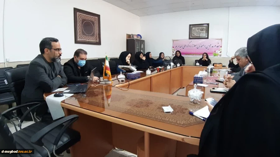 برگزاری شورای آموزشی در آموزشکده ملی مهارت دختران میبد 3