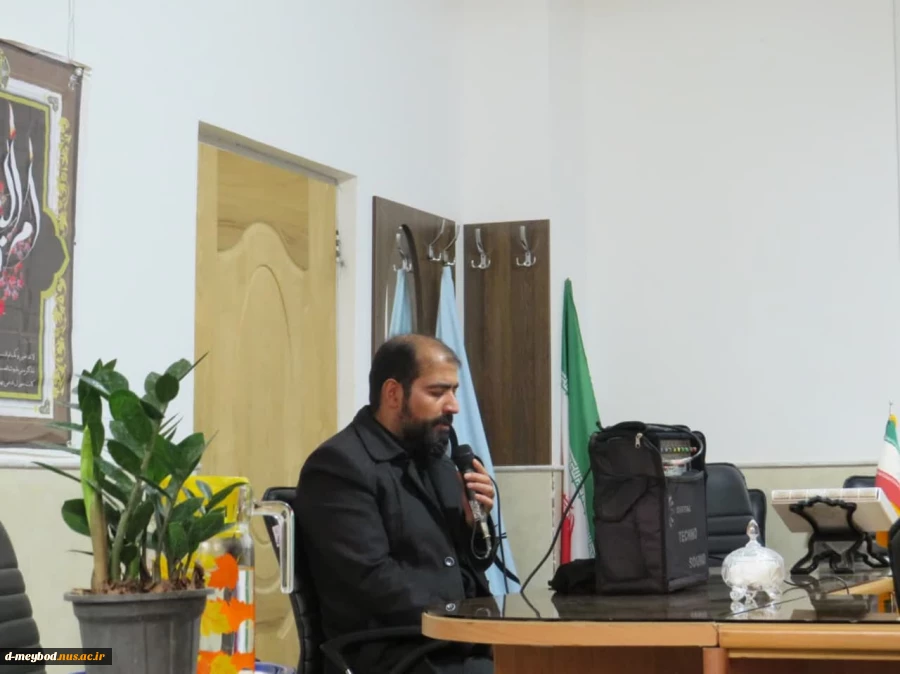 برگزاری مراسم وفات حضرت ام البنین (س) و روز تکریم مادران شهدا در آموزشکده ملی مهارت واحد دختران میبد 5