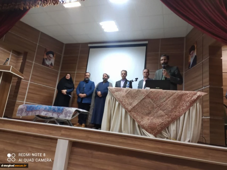 کسب مقام برترحوزه پژوهش آموزشکده ملی مهارت دختران میبد 2
