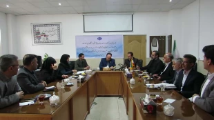 حضور دکتر احمدی معاونت پژوهشی دانشگاه ملی مهارت با رؤسای مراکز دانشگاه ملی مهارت استان یزد 2