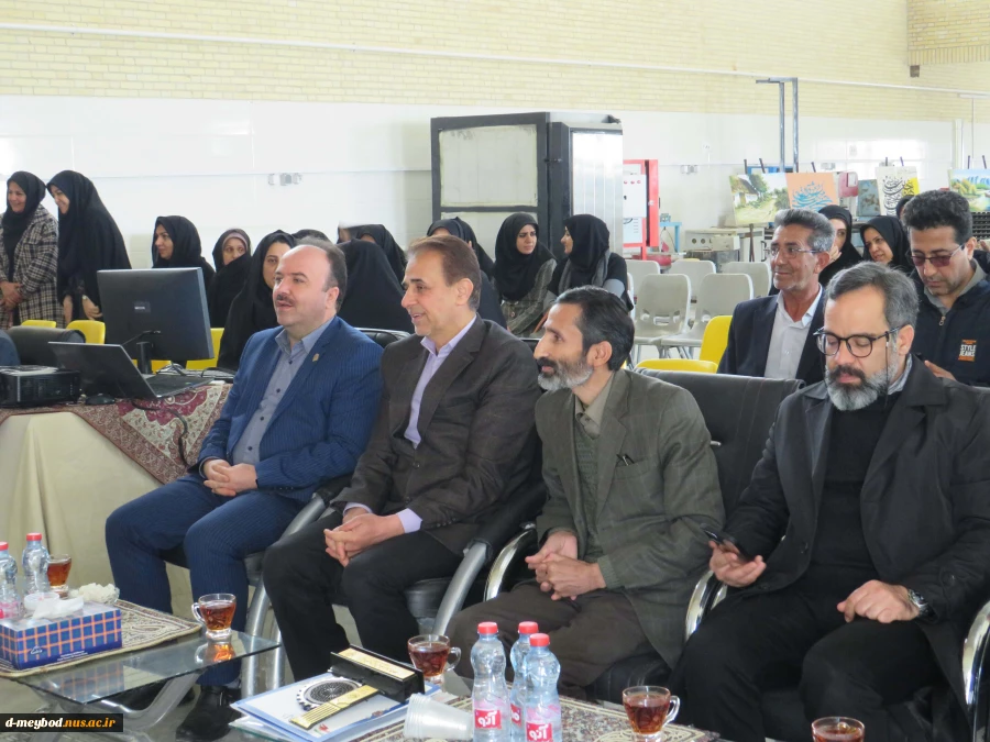 برگزاری مراسم آیین لفتتاح کارگاه سرامیک حضرت زهرا (س) در آموزشکده ملی مهارت دختران میبد 3