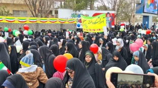 حضور پرشورکارمندان آموزشکده ملی مهارت دختران میبد در راهپیمایی ۲۲ بهمن ماه1403 12