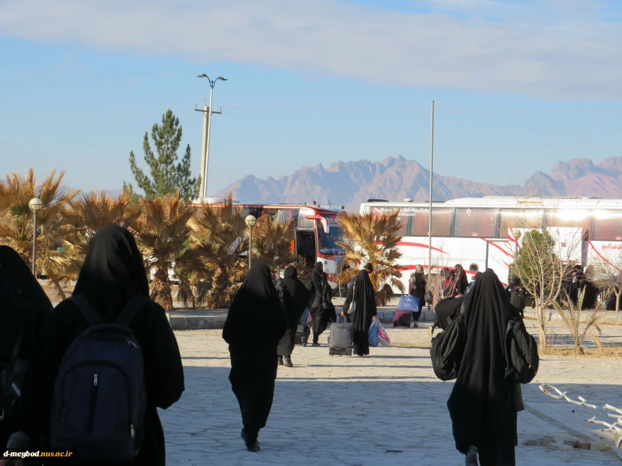 اعزام کاروان راهیان نور دانشجویان آموزشکده ملی مهارت دختران میبد به مناطق عملیاتی جنوب 6