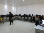 برگزاری اولین دوره آموزشی دیجیتال مارکتینگ در زمینه هنردر آموزشکده ملی مهارت دختران میبد 5
