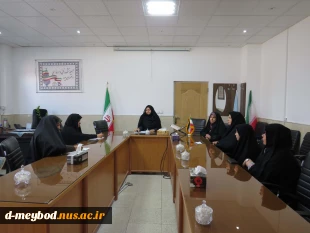 برگزاری جلسه ریا ست با واحد دانشجویی وسرپرستهای خوابگاه شقایق آموزشکده ملی مهارت دختران میبد 2