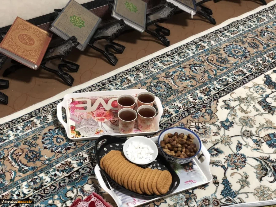 برگزاری مراسم جزء خوانی قرآن ویژه ماه مبارک رمضان در خوابگاه دانشجویی 3