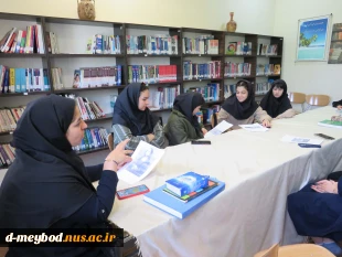برگزاری  نشست-بحث ومقایسه تطبیقی آثار دوهنرمند در آموزشکده ملی مهارت دختران میبد           3