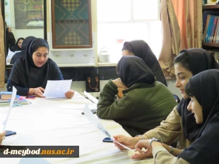 برگزاری  نشست-بحث ومقایسه تطبیقی آثار دوهنرمند در آموزشکده ملی مهارت دختران میبد           5