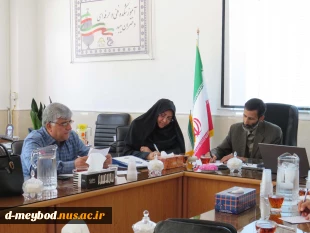 برگزاری جلسه با مدیران هنرستان در آموزشکده ملی مهارت دختران میبد 5
