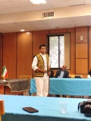 بازدید آموزشی دانشحویان عکاسی از اجرای نقالی در کتابخانه مرکزی شهرستان میبد 2