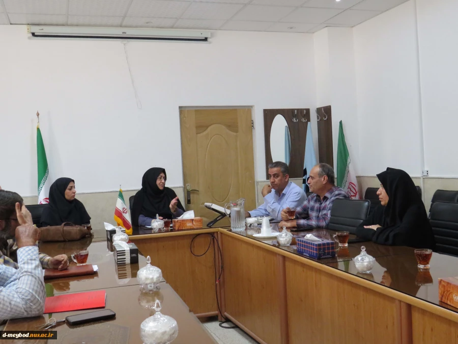 برگزاری جلسه ی مالی در آموزشکده ملی مهارت دختران میبد 3