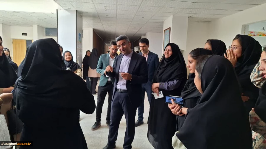 بازدید دکتر ملانوری فرمانداری ویژه شهرستان میبد از آموزشکده ملی مهارت دختران میبد 2