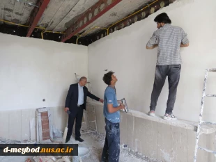 بازدید دکتر عمرانی نماینده نظارت استان از روند بازسازی خوابگاه دختران میبد 9