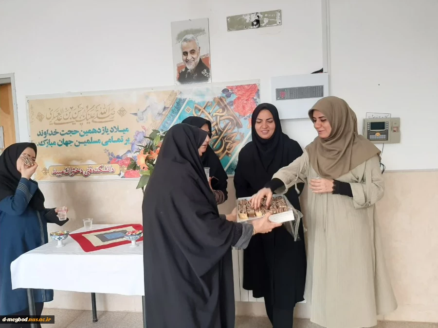 برگزاری ایستگاه صلولتی به مناسبت فرا رسیدن میلاد امام حسن عسکری(ع) 2