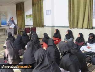 برگزاری جلسۀ توجیهی درس کارآموزی  آموزشکده  ملی مهارت دختران میبد 2