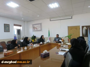 برگزاری جلسه شورای آموزشی در آموزشکده ملی مهارت دختران میبد 3