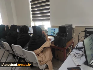 برگزاری سمینار آموزشی قواعد پایان‌نامه‌نویسی برای دانشجویان رشته مهندسی نرم‌افزار مرکز دختران میبد 4