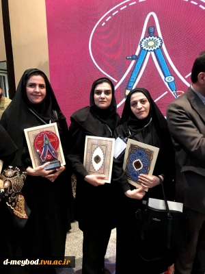 نتایج درخشان انجمن های علمی  واحد دختران میبد در هشتمین جشنواره  ملی حرکت١۴٠۴
