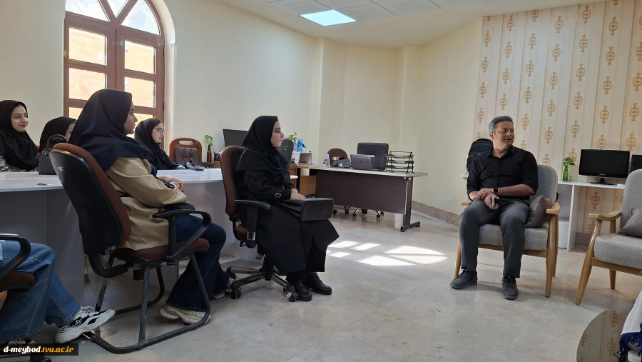 بازدید تخصصی دانشجویان رشته فناوری اطلاعات (IT)
 6