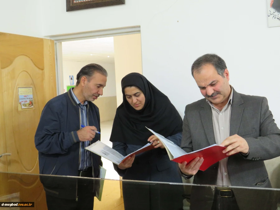 بازدید تیم نظارت و ارزیابی دانشگاه یزداز آموزشکده ملی مهارت دختران میبد 7