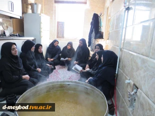 برپایی موکب فاطمی و توزیع عدسی درآستانه شهادت حضرت زهرا(س) در اموزشکده ملی مهارت دختران مسید 3