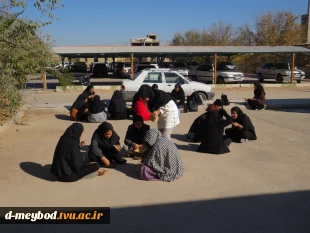 برپایی موکب فاطمی و توزیع عدسی درآستانه شهادت حضرت زهرا(س) در اموزشکده ملی مهارت دختران مسید 6