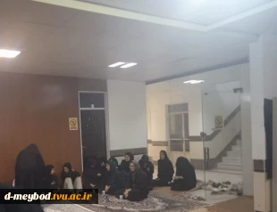 مراسم پرشکوه عزاداری شهادت حضرت فاطمه زهرا(س) در خوابگاه شقایق میبد 5