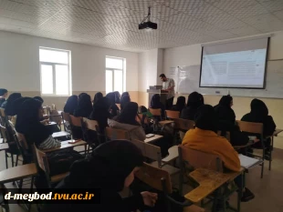 برگزاری کارگاه تخصصی مالیاتی برای دانشجویان حسابداری همزمان با هفته پژوهش 7