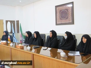 بازدید نماینده نهاد رهبری از دانشگاه ملی مهارت دختران میبد و تأکید بر ترویج فرهنگ نماز 5