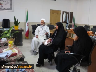 بازدید نماینده نهاد رهبری از دانشگاه ملی مهارت دختران میبد و تأکید بر ترویج فرهنگ نماز 11