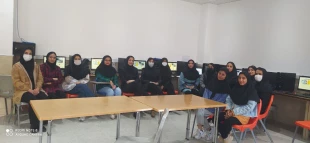 برگزاری سمینار تخصصی "کارآفرینی دیجیتال از صفر" در آموزشکده ملی مهارت دختران میبد 3