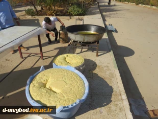 مراسم پخت و پخش نان روغنی«لتیرگ» در آموزشکده ملی مهارت دختران میبد  3