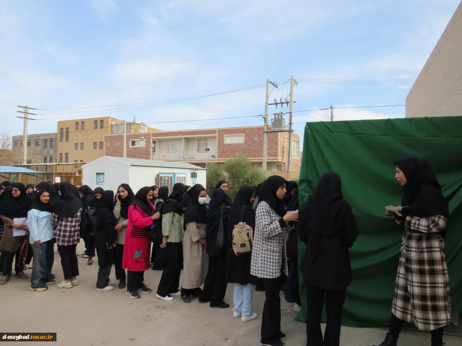 آش متبرک فاطمی؛ پیشکشی از مهر همکاران به نام حضرت زهرا (س) در آموزشکده ملی مهارت دختران میبد 4