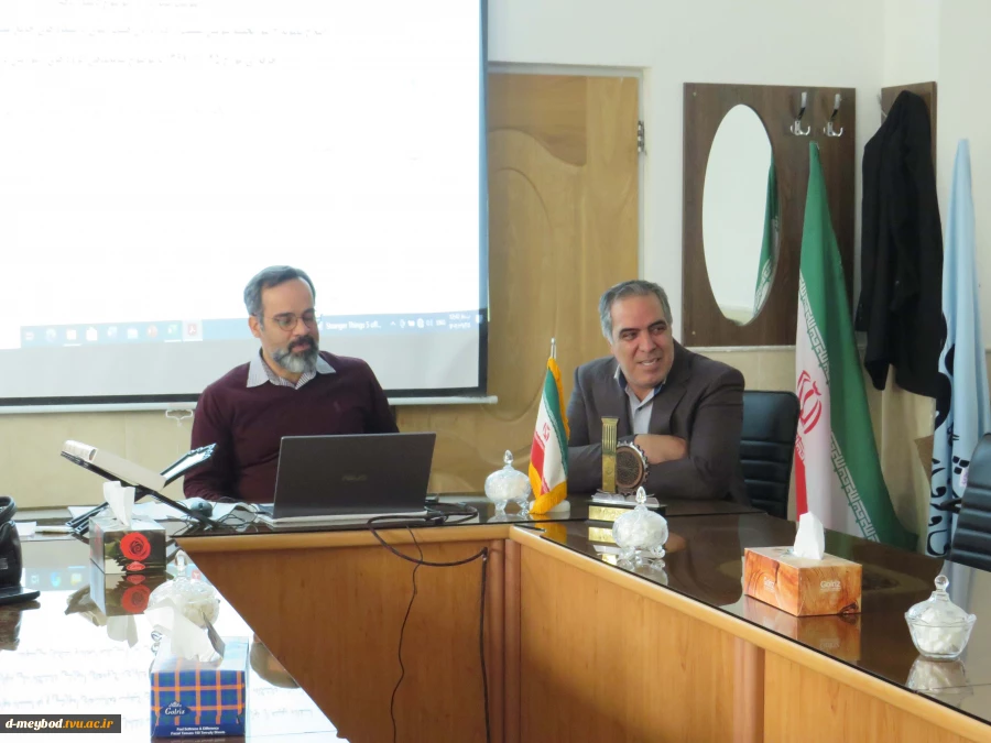 برگزاری جلسه تخصصی آموزشی با حضور دکتر امیدپناه ودکتر عمرانی در آموزشکده ملی مهارت دختران میبد 2